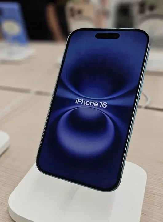 iphone-16_1738961815425